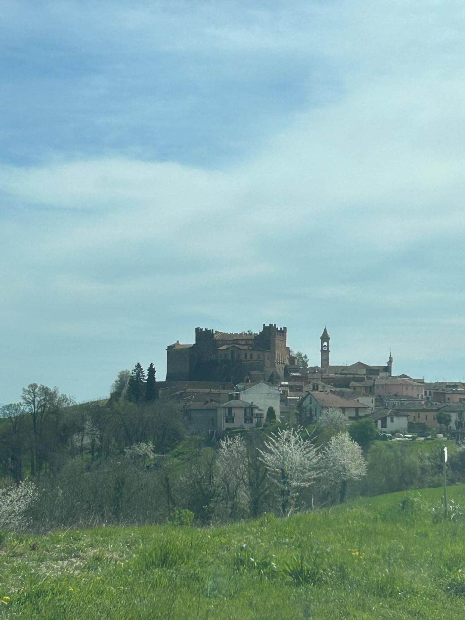 Montemagno  Al Vicolo Uno酒店 外观 照片